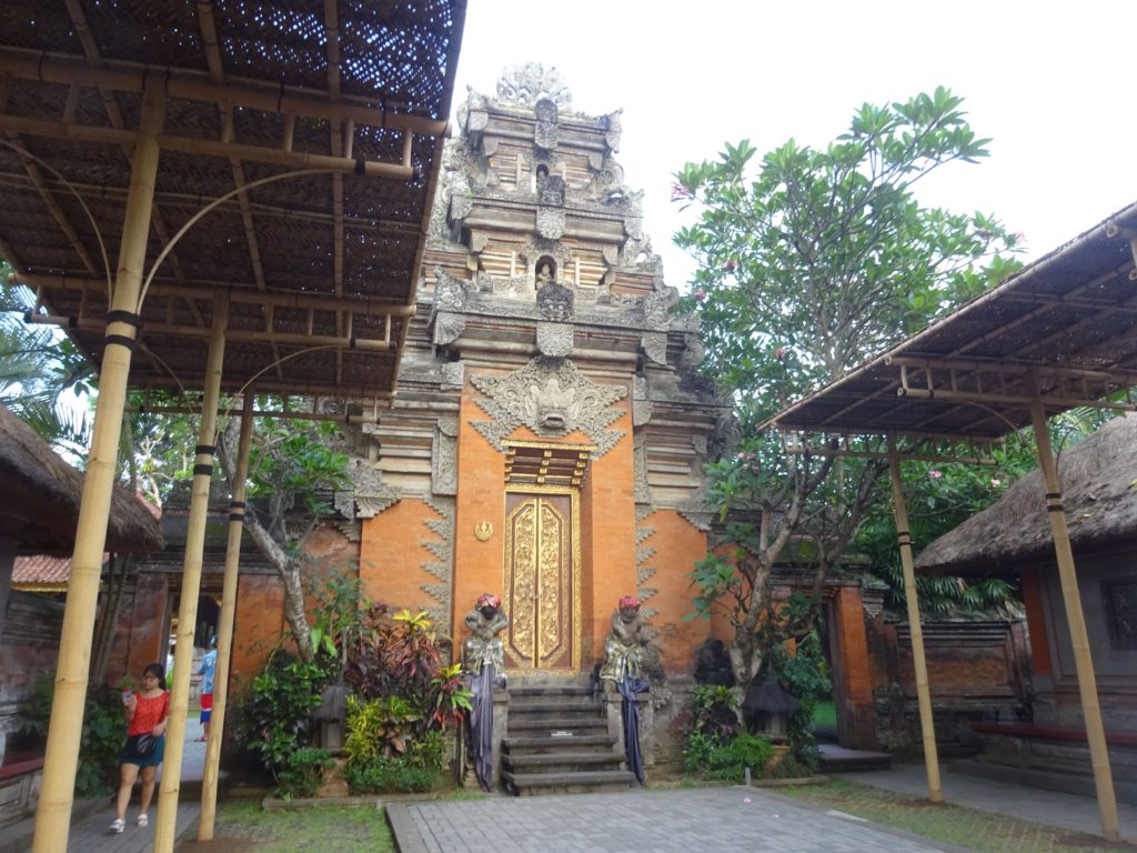 サラワスティ寺院